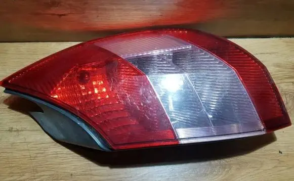Renault Scenic II - Grand scenic II Rear/tail lights