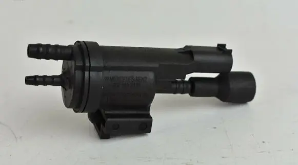 Mercedes-Benz ML W166 Valve vacuum A0025407097