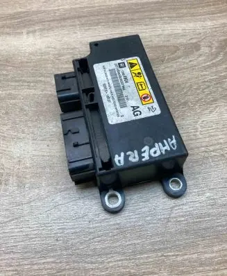 Chevrolet Cruze Airbag control unit/module 13584904