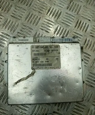 Mercedes-Benz C W203 ESP (stability system) control unit 0265109449 DKCH47980779