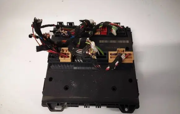 Skoda Praktik (5J8) Comfort/convenience module 6q2937049f 5wk48218