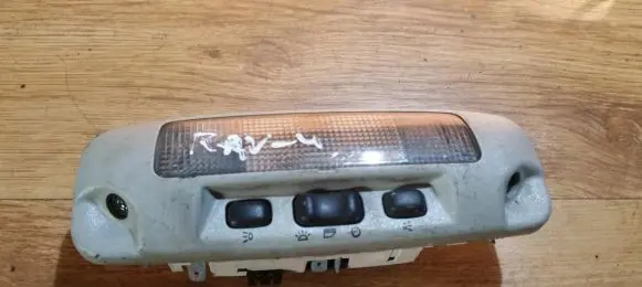 Toyota RAV 4 (XA10) Rear seat light