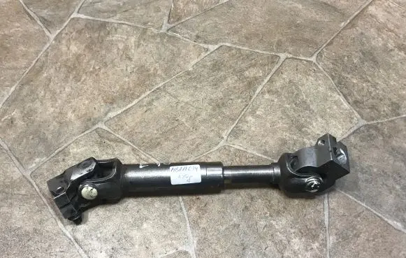 BMW X5 E70 Steering column universal joint 6776928