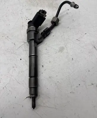 Mercedes-Benz B W245 Fuel injector A6400700787 0445110167