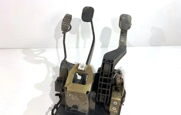 Citroen Jumper Pedal assembly 1337493080