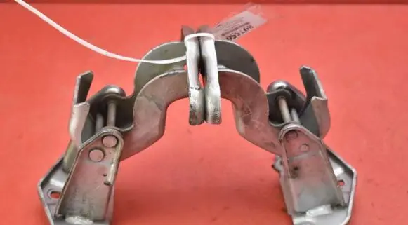 Renault Trafic II (X83) Tailgate/trunk/boot hinge 312304K