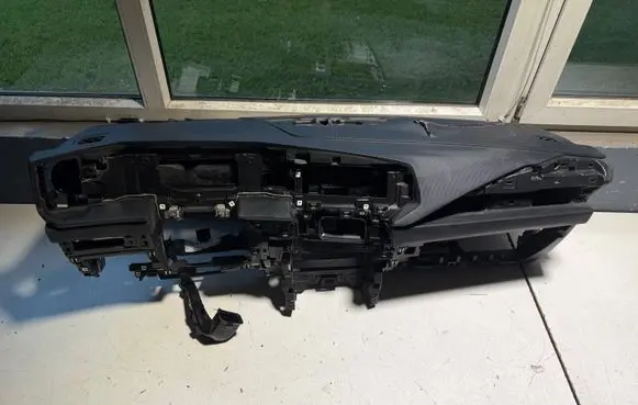 Opel Astra L Dashboard