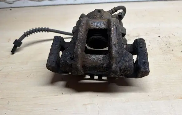 BMW 1 F20 F21 Front brake caliper