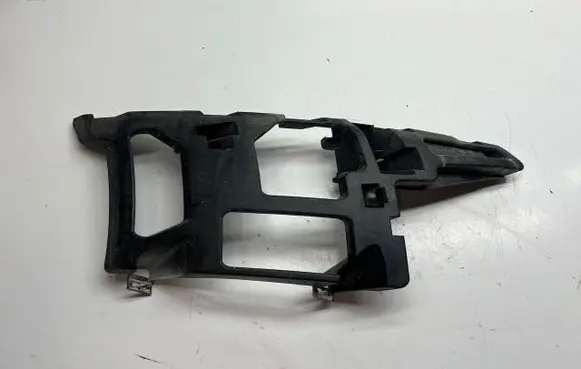 Ford Mondeo MK IV Front bumper mounting bracket 7S7117E857A