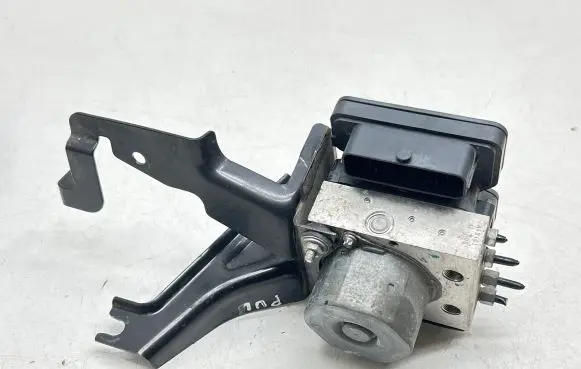 Nissan Pulsar ABS Pump 476603ZU0B 6040125939