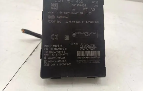 Audi TT TTS RS Mk3 8S Keyless (KESSY) go control unit/module 3Q0959435