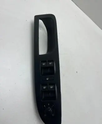 Volkswagen PASSAT B6 Electric window control switch 3C1867171B