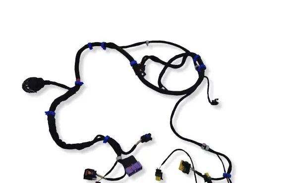 Maserati Quattroporte Front door wiring loom 