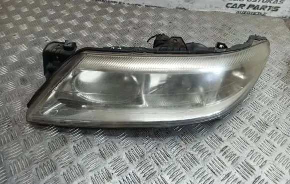 Renault Laguna II Headlight/headlamp 8200002845