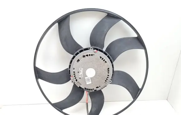 Volkswagen Amarok Electric radiator cooling fan 0460810486 A54906110