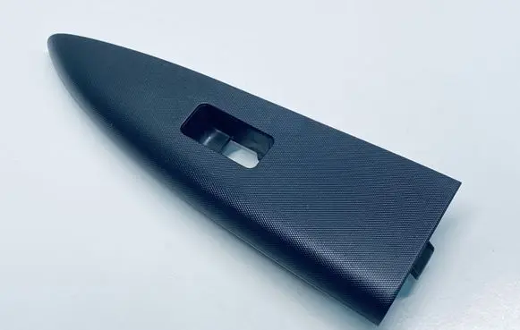 Nissan Note (E11) Front door window switch trim 809609U00A
