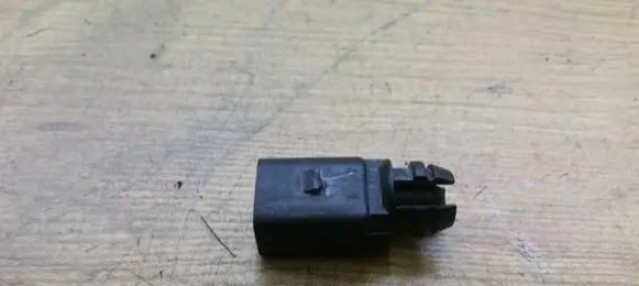 Audi A6 Allroad C6 Outside/exterior temperature sensor 8Z0820535