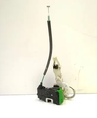 Hyundai i40 Front door lock 813203Z020