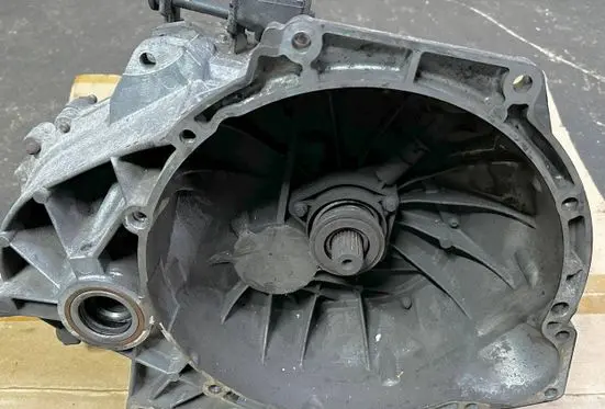 Ford C-MAX I Manual 5 speed gearbox 6M5R7002ZD 01061003