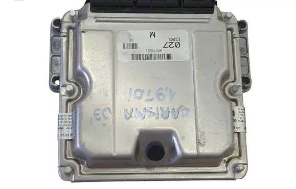 Mitsubishi Carisma Engine control unit/module 0281010437 8200142447 28SA5198