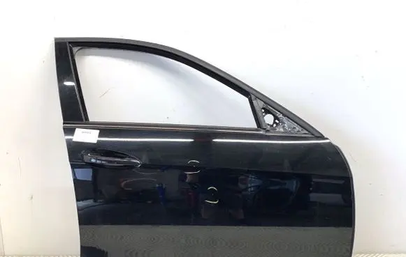 Mercedes-Benz E W212 Front door 040