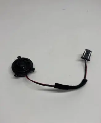 Volkswagen PASSAT B6 Front door high frequency speaker 3C0035411
