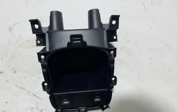 Hyundai Ioniq 5 Other interior part 84647GI100