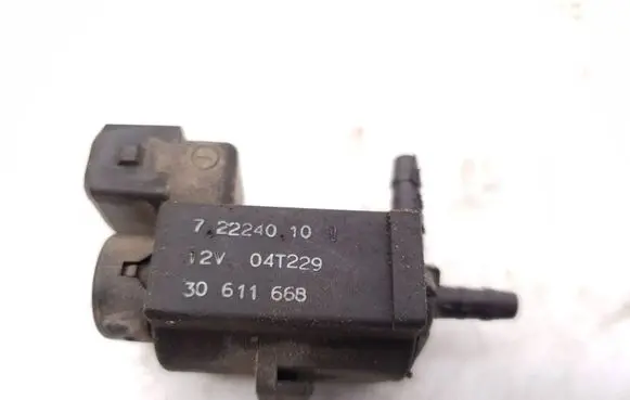 Volvo S60 Turbo solenoid valve 72224010 04T229 30611668
