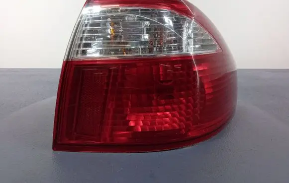 Mazda 626 Rear/tail lights 220-61922