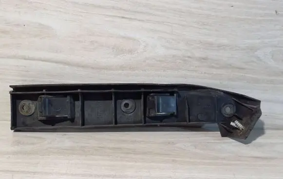 Volkswagen Golf IV Front bumper mounting bracket 1J0807183A