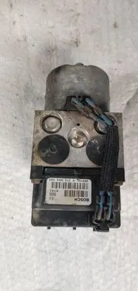 Nissan Almera Tino ABS Pump 9097000230