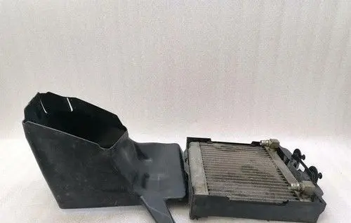 BMW 7 F01 F02 F03 F04 Engine oil radiator 7570103