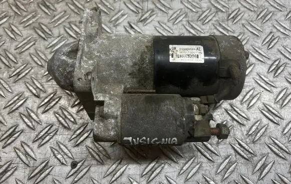 Opel Insignia A Starter motor