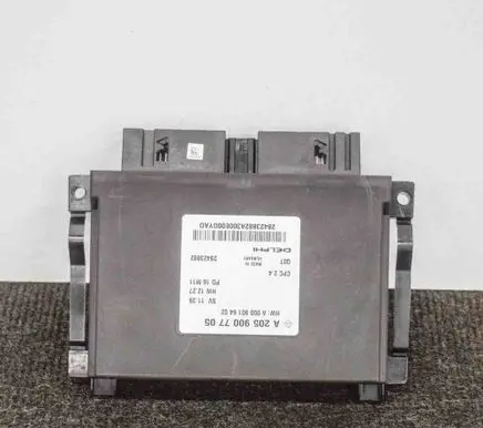 Mercedes-Benz C W205 Gearbox control unit/module 28423882 A0009016402