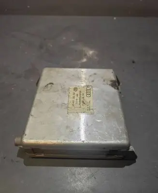 Audi A6 S6 C4 4A Engine control unit/module ECU 4A0907473D 5da00719302