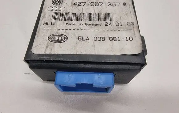 Audi A6 S6 C5 4B Light module LCM 4Z7907357 5LA00808110
