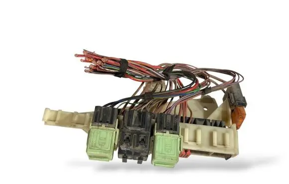 BMW 5 E39 Fuse module 8371884 8373700 61368373700