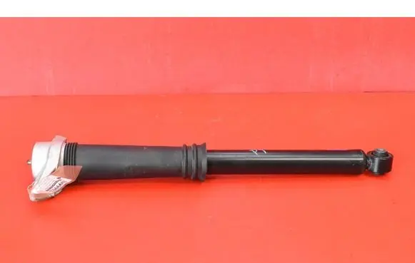 Nissan Qashqai Rear shock absorber/damper 562106UM3A