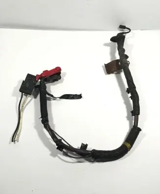 Toyota Land Cruiser (J120) Positive cable (battery) 