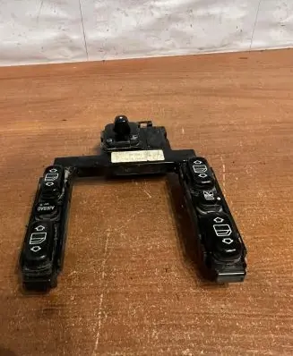 Mercedes-Benz E W210 Other switches/knobs/shifts 2108214551 D3984