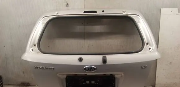 KIA Sorento Tailgate/trunk/boot lid 