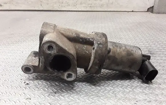 Hyundai i20 (PB PBT) EGR valve 284102A300