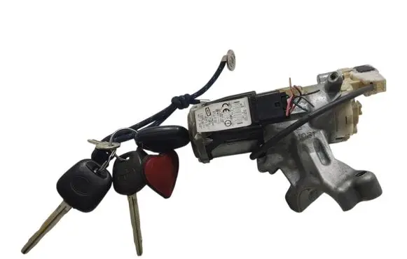 Toyota RAV 4 (XA20) Battery relay fuse 8978352040