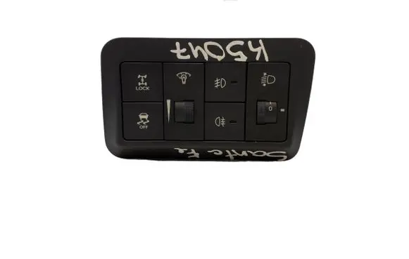Hyundai Santa Fe Fog light switch 202002962 K5047