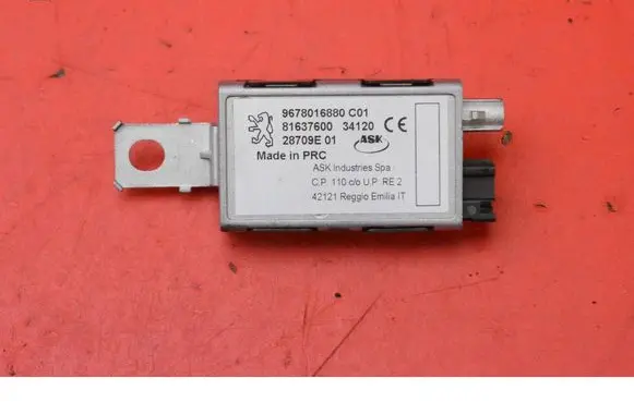 Peugeot 5008 Sound amplifier 9678016880