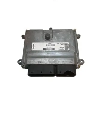 Volvo V50 Engine control unit/module 30650677 P30650677 0797009132