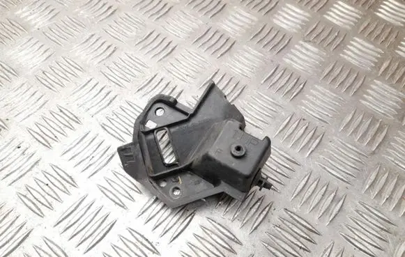 Lexus UX Front bumper mounting bracket 5212676060
