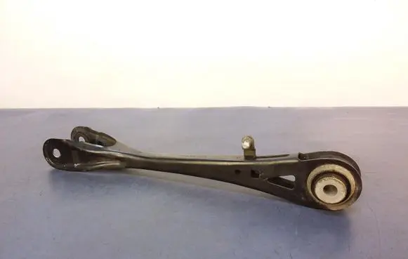 BMW 5 G30 G31 Rear control arm 6861114