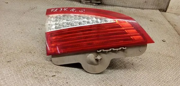 Ford Mondeo MK IV Tailgate rear/tail lights 7S7113A603B