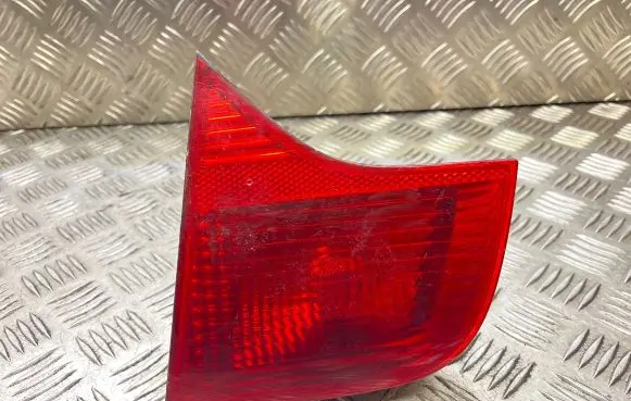 Audi A4 S4 B7 8E 8H Tailgate rear/tail lights 8E5945094A